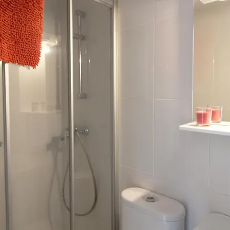 Esquinero En Appartement